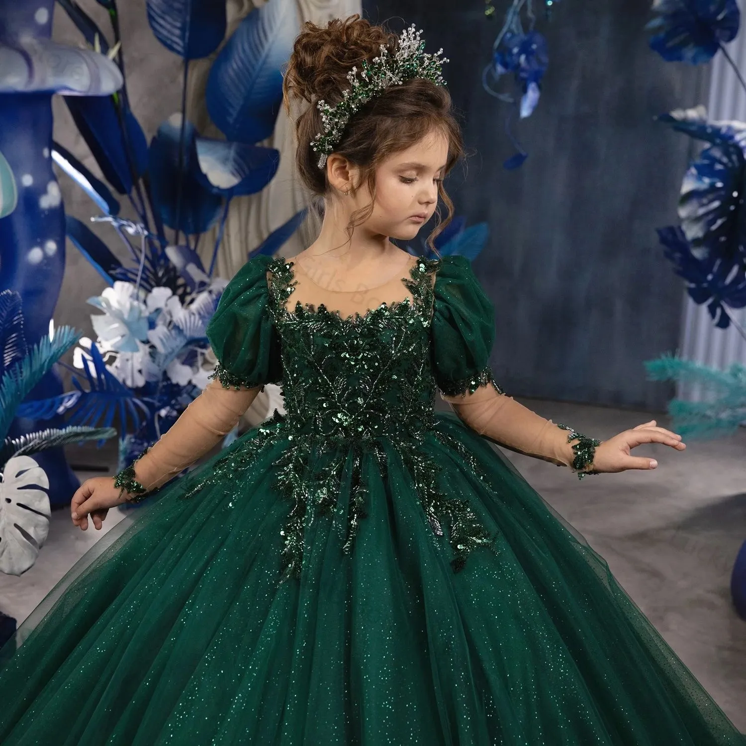 green emerald velvet dress Rebecca Flower Girl Dress Emerald 7 Years main image 0