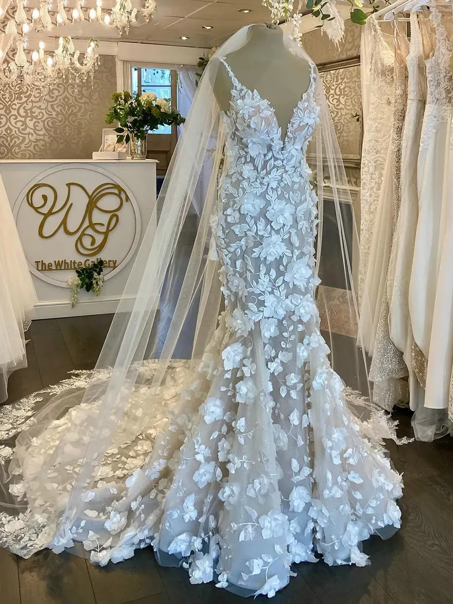 fitted lace wedding dress Trumpet/Mermaid V-neck Court Train Lace Train Wedding Dresses main image 0