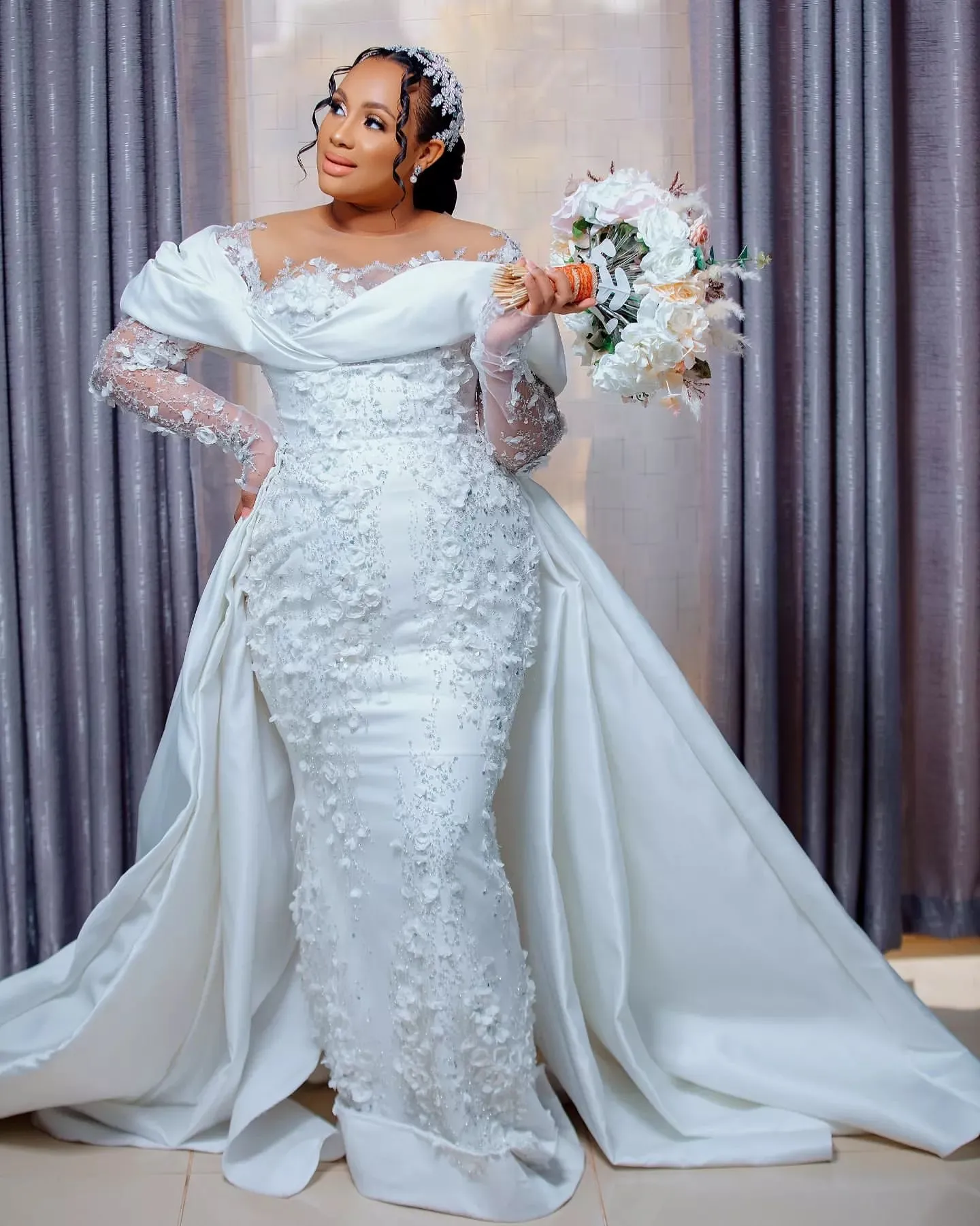 Plus Size Ivory Mermaid Wedding Dress with Floral Lace, Long Capped Sleeves,  Jewel Neckline, and Detachable Sweep Train from Dhgate Mermaid Wedding  Dresses - price 347.74
