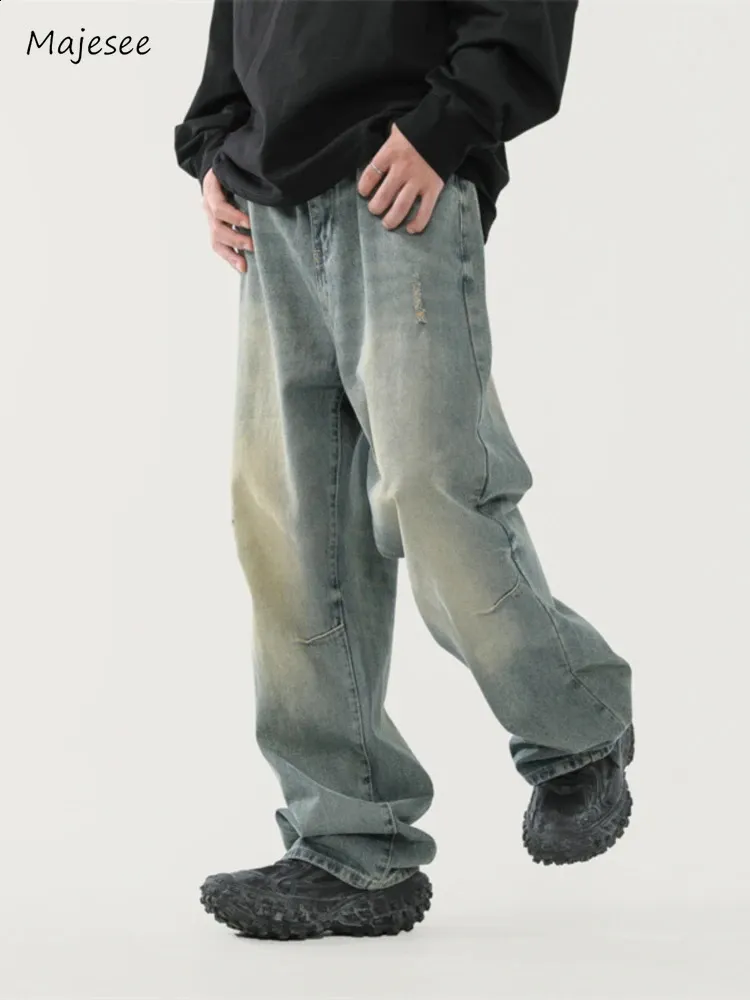 Hip Hop Baggy Jeans And Trousers From The 80s And 90s Retro Mens
