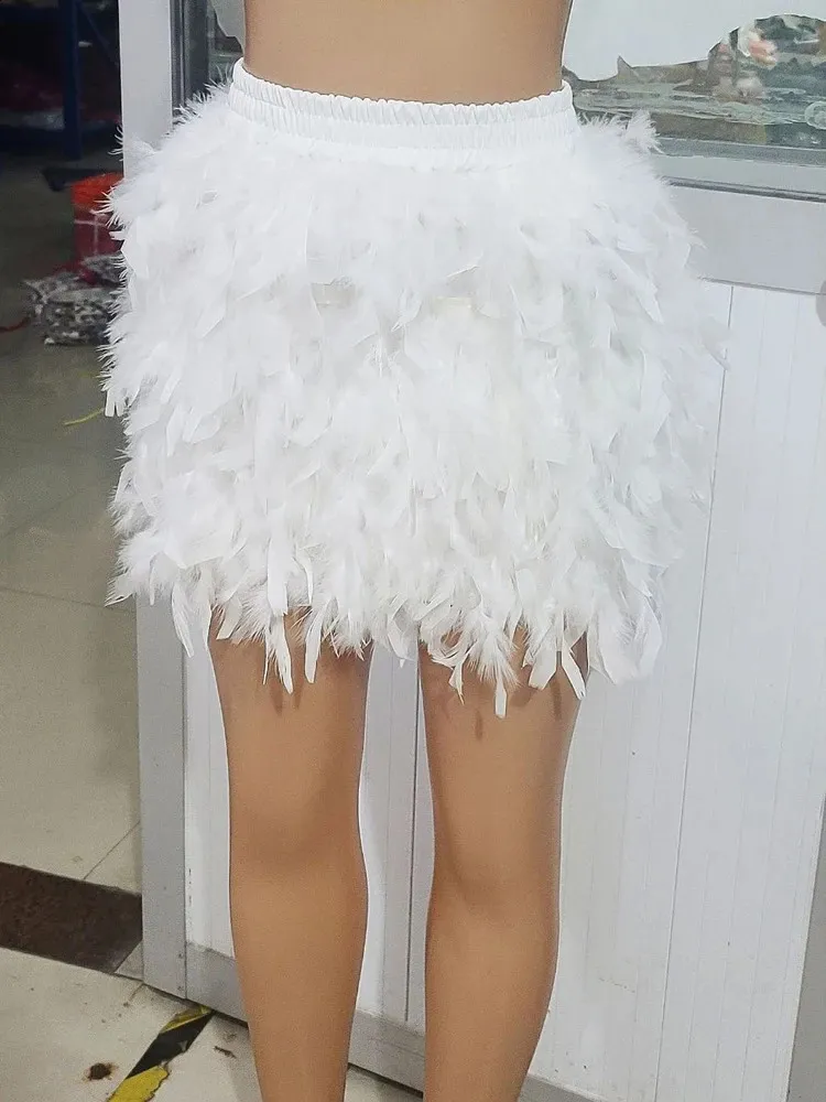 Sexy Green Feather Mini Skirt for Women: High-Waisted Furry
