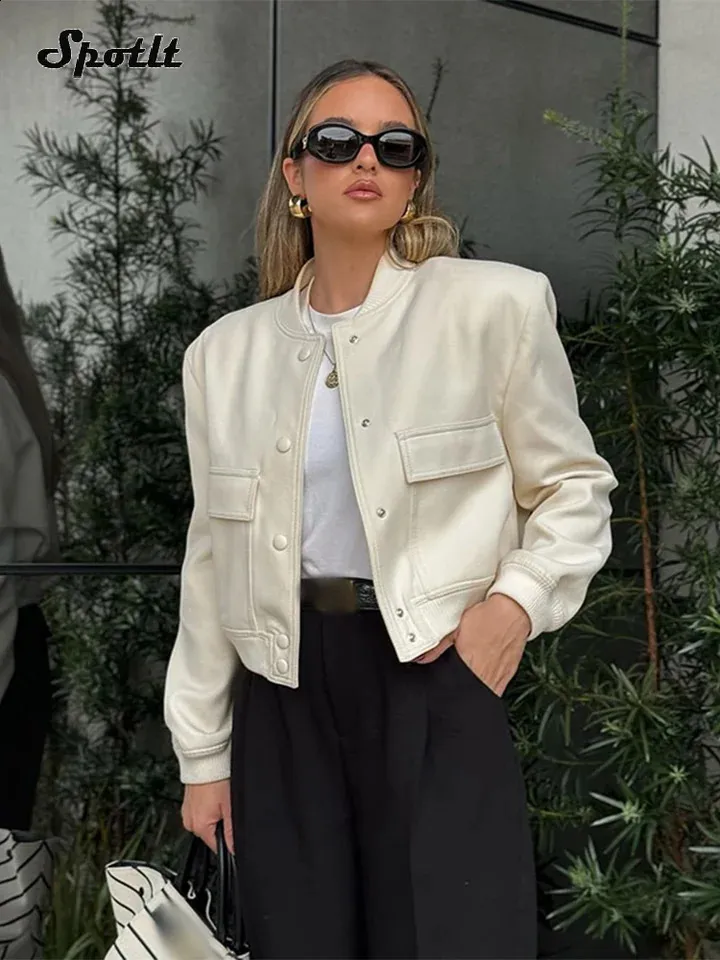 Chic Cropped Jacket: O-Neck, Single Buckle, Autumn Outerwear