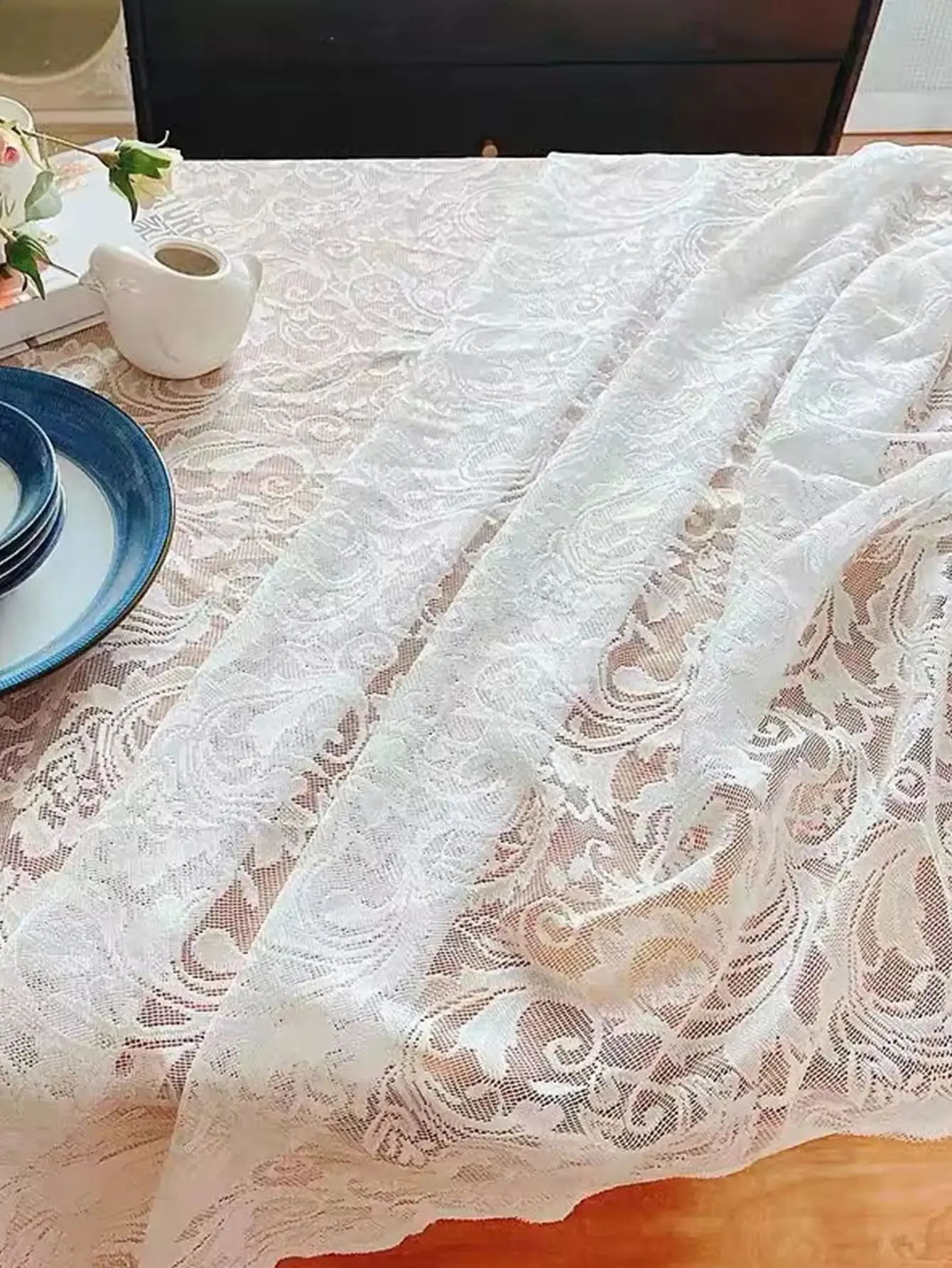 White Lace Tablecloth Rectangle Vintage Style Fabric Table Cover For Wedding,  Reception, Baby Shower, Birthday Party, Elegant Home Decor From Bethang168,  $25.64 | DHgate.Com, image size:1340x1785
