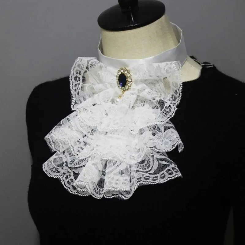 Clerical Ruffel Collar Velvet Dress Renaissance Elizabethan Ruffled Necklace from ...
