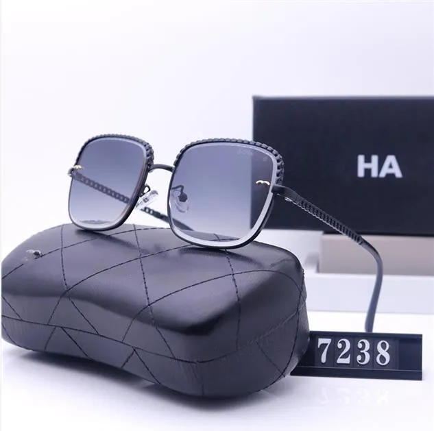 Round Metal Frame Sunglasses For Men With UV400 Protection Vintage Style And Premium Quality main image 0