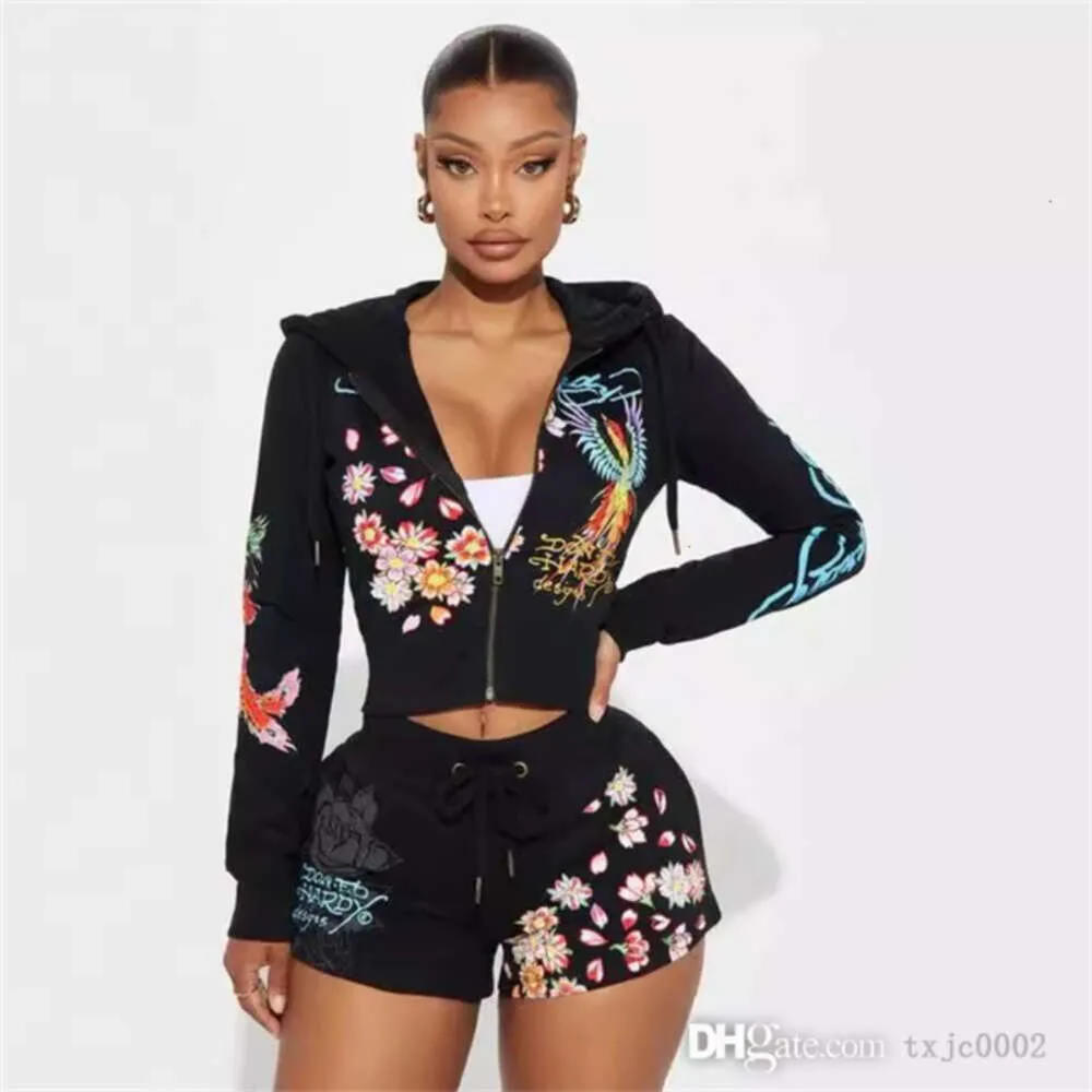 Save Big on Bulk Two Piece Tracksuit Womens Womens Tracksuits Two Pieces  Set Autumn Printed Fashion Casual Ladies Tracksuit Set Best Deals on  DHgate - Main Image