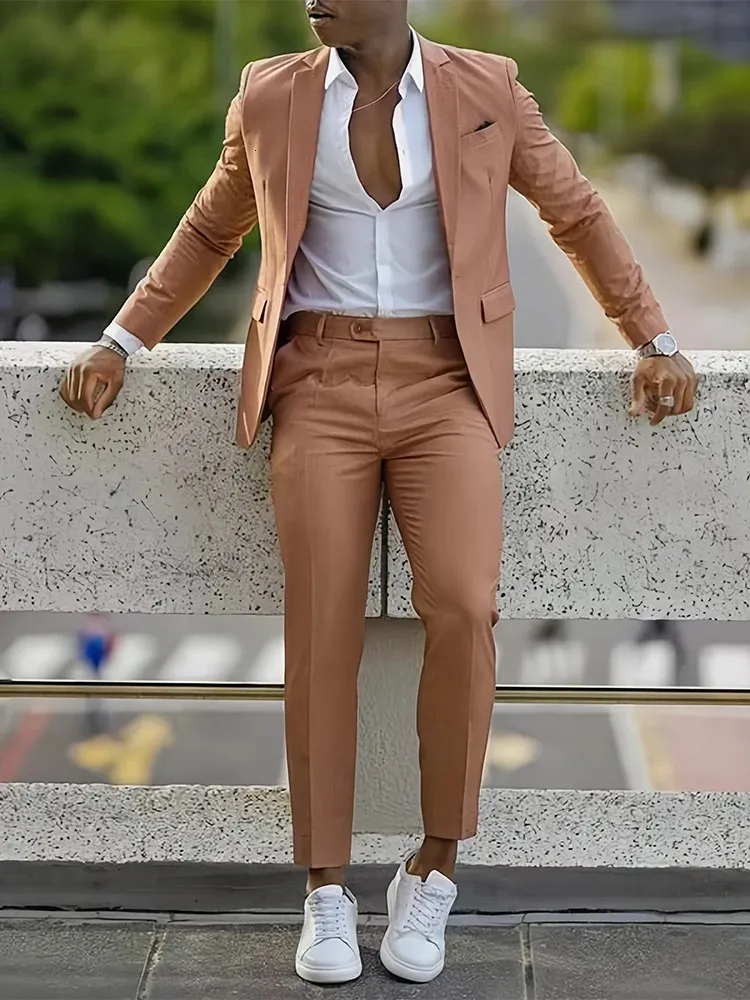 09b05621-1e9a-4f38-815d-