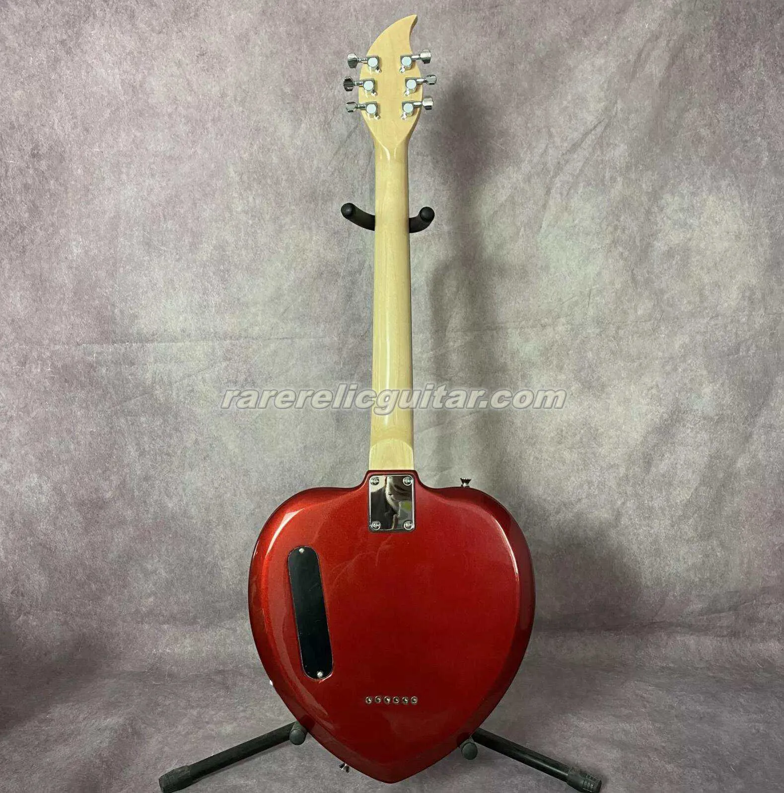 Daisy Rock Metallic Red Heart Red Special Guitar With Heart Daisy Rock Metallic Red Heart Red Special Guitar With Heart