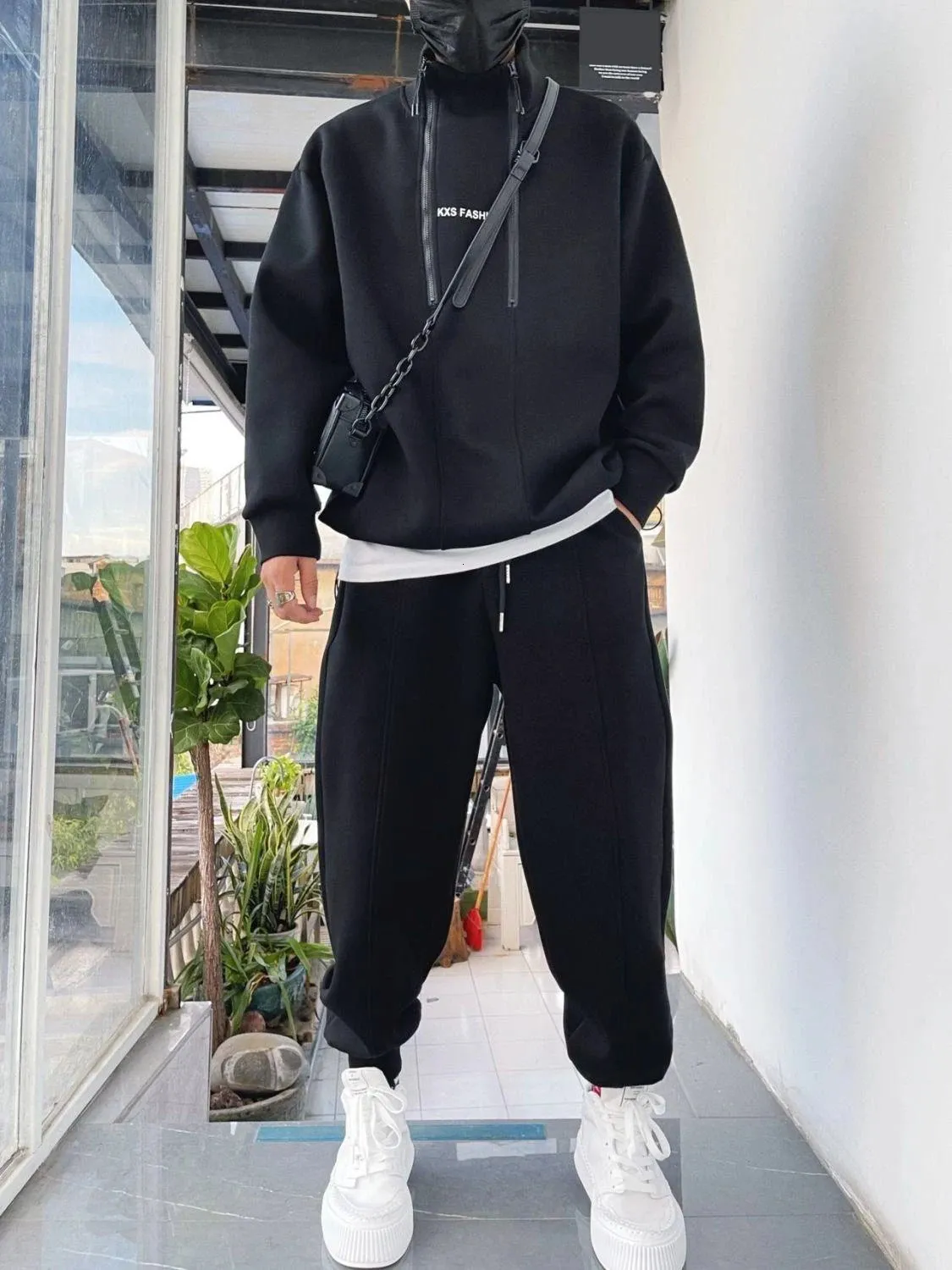 Survêtement Homme 2 Pièces – Sweat à Capuche + Pantalon Jogging – Tissu Doux Coton/polyester – Automne/hiver – Coupe Ample