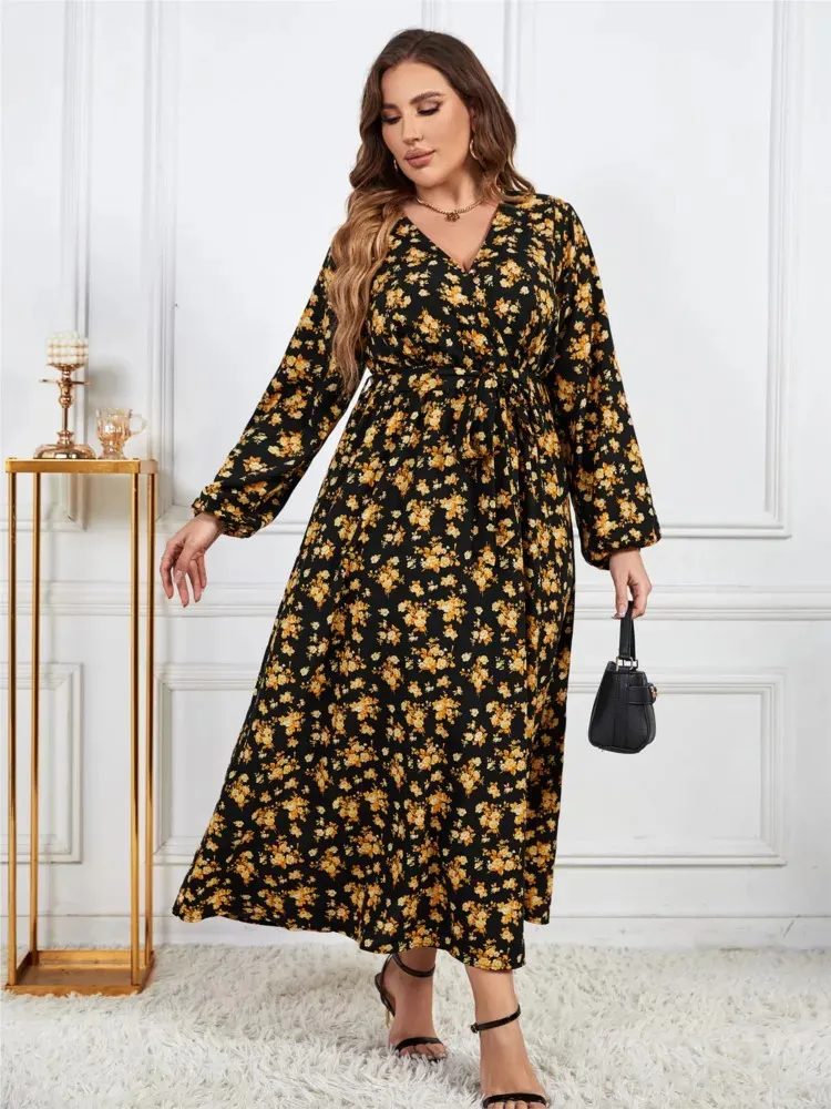 Autumn Floral Print dress for Plus Size Women - Pleated, Loose Fit, Casual Fashion (240806)