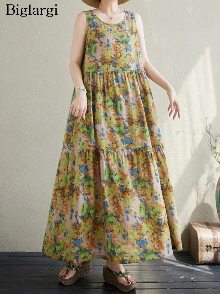 Floral Print Oversized Sleeveless Vest dress with Ruffle Detail and Pleated Loose Fit for Women - Perfect for Summer Fashion (240806) Floral Print Oversized Sleeveless Vest dress with Ruffle Detail and Pleated Loose Fit for Women - Perfect for Summer Fashion (240806)