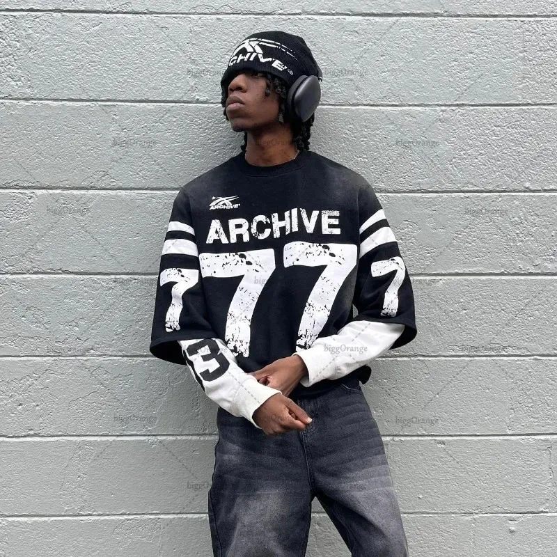 Y2K long sleeve printed T-shirt with contrasting color splicing