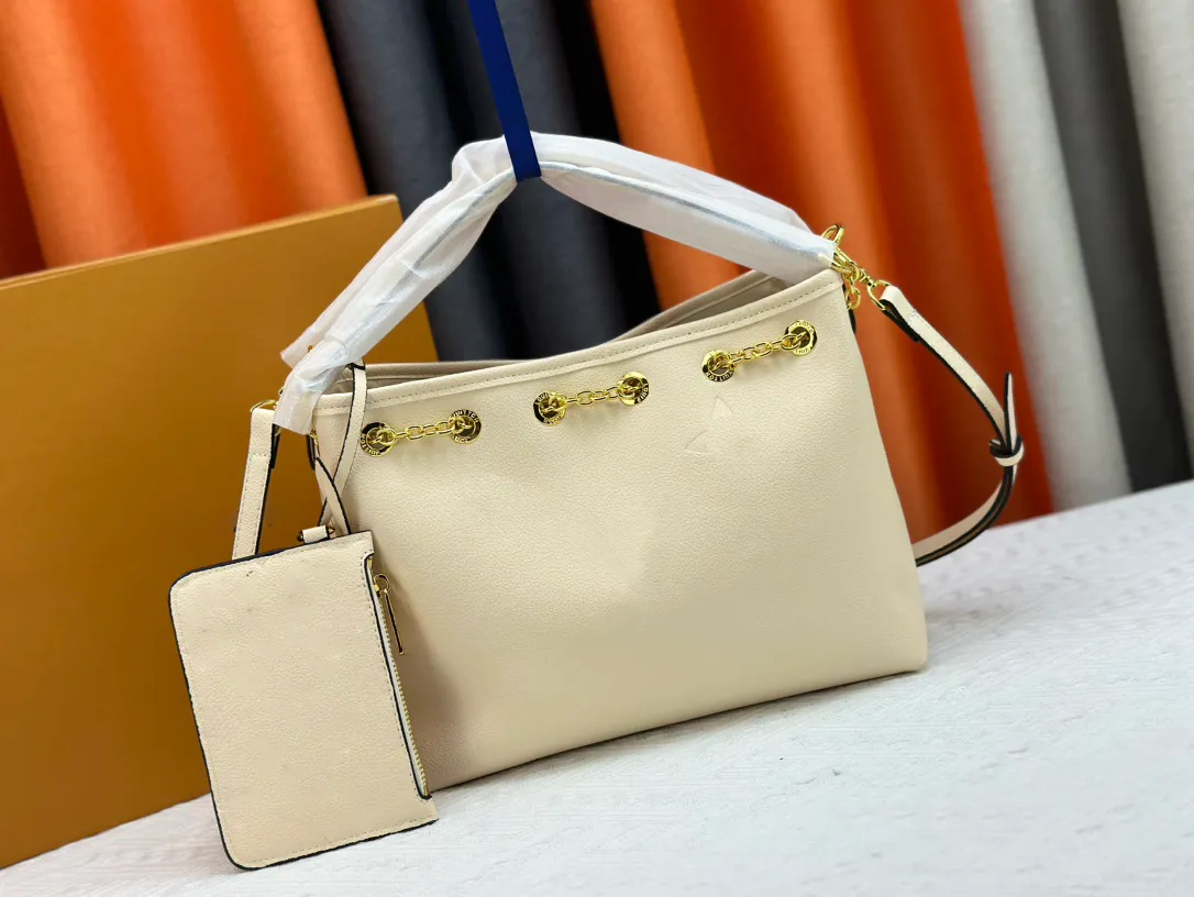 LV Cream Bucket Style Shoulder thumbnail
