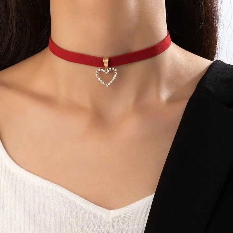 ネックレス・ペンダント GG And Heart Crystal-Embellished Choker DHgate.com:Elegant Heart Choker Necklace - Flannelette