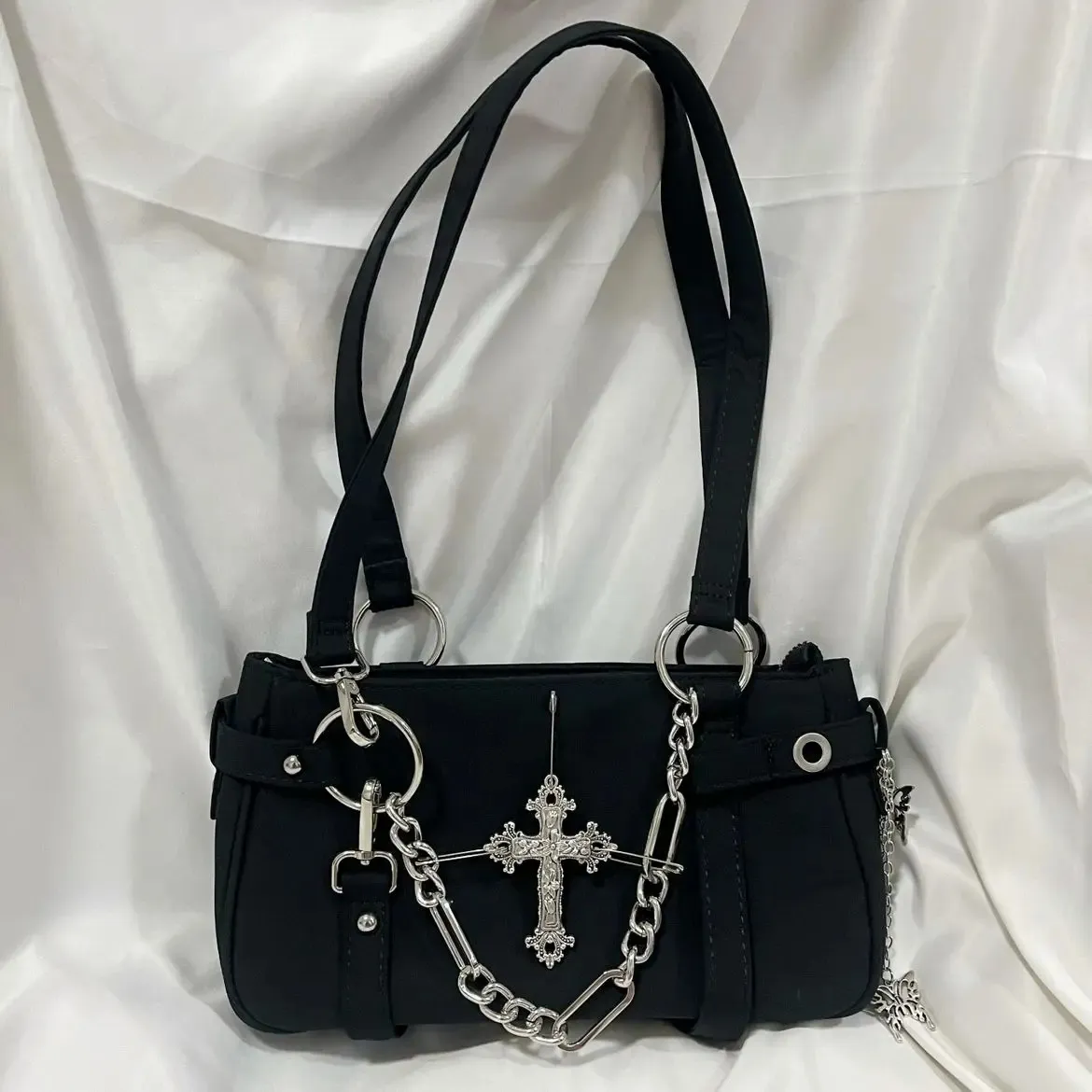 JIAERDI Vintage Gothic Cross Y2K duffle bag with Punk Chain JIAERDI Vintage Gothic Cross Y2K duffle bag with Punk Chain