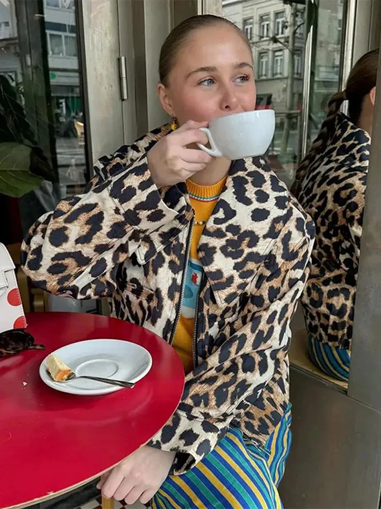 Leopard Print Cropped Biker Jacket: Y2K Fashion, Womens Moto