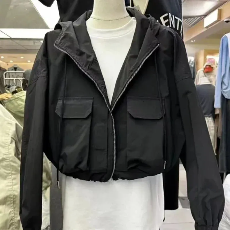 韓国人気★KODAK★Trip Hooded Jacket Women's フードジャケット Harajuku Style Cropped trench jacket for Women - Hooded