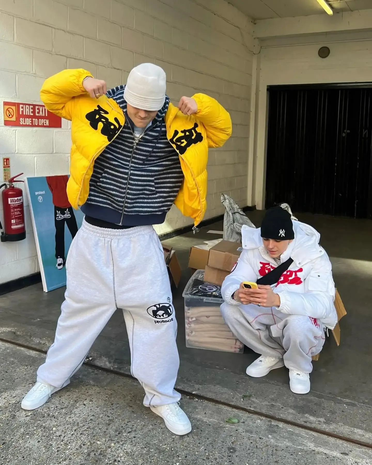 Y2K Harajuku Baggy Gym Sport white trousers men - Elastic