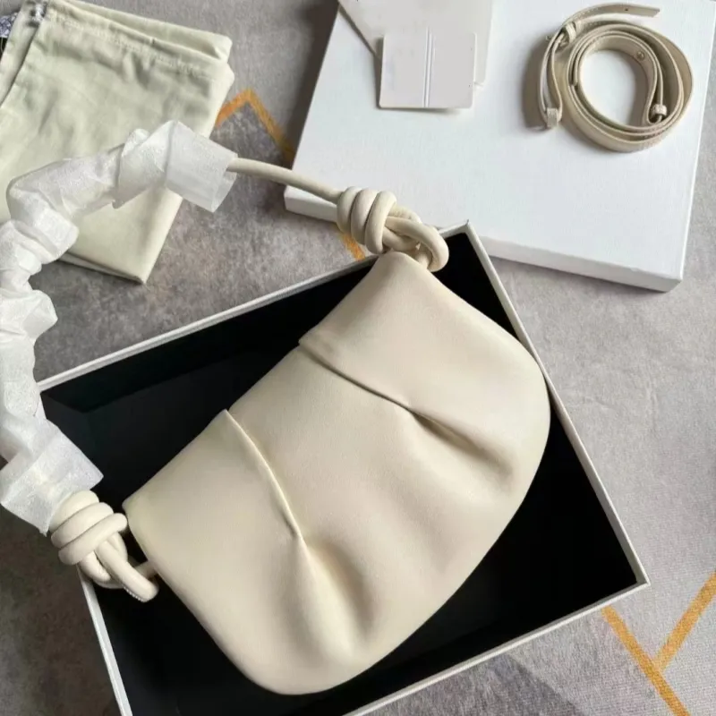 Loewe thumbnail