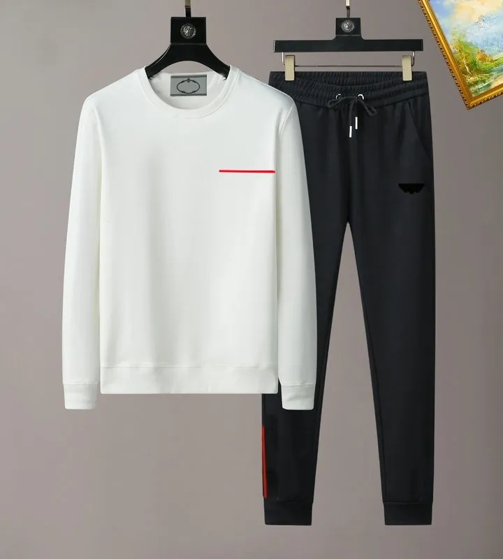 P rada Mens Tracuits Hoodies sets Designer Sweaters Pullover suits fashion Two Piece Set Sweatshirts pants Womens Jackets_voghion.com