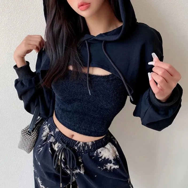 トップス ELIZAVETA LONG STRAP CROPPED HOODIE ELIZAVETA LONG STRAP CROPPED HOODIE