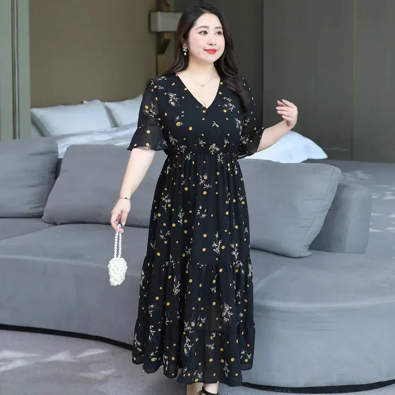feminine maxi dresses FLORAL LONG SLEEVE Maxi Dress Plus Size
