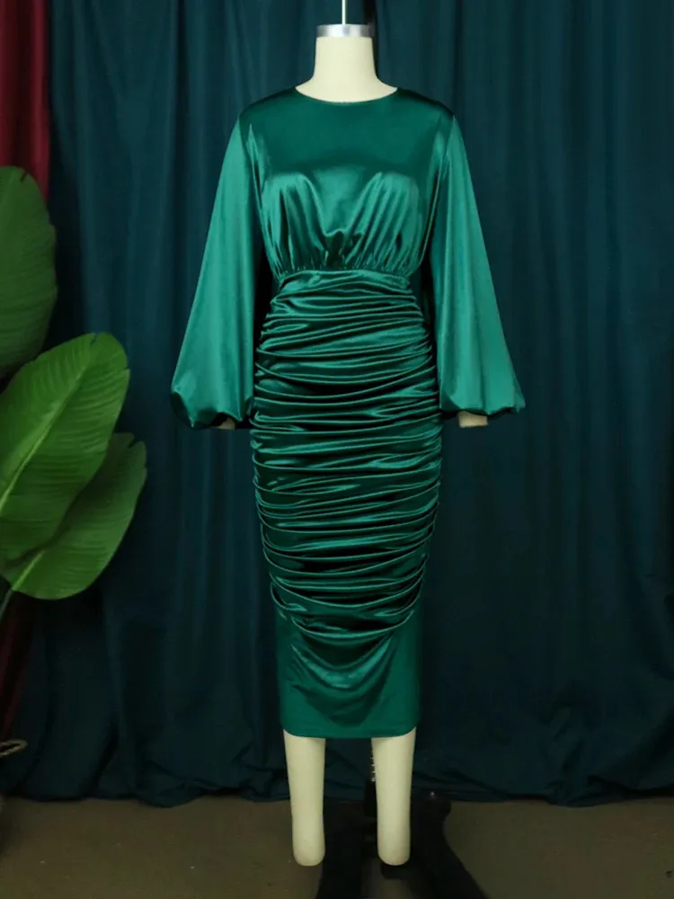 Green Bodycon Satin Midi Dress with Long Sleeves - Elegant and Shiny Evening outfit for Christmas Party and Church Green Bodycon Satin Midi Dress with Long Sleeves - Elegant and Shiny Evening outfit for Christmas Party and Church