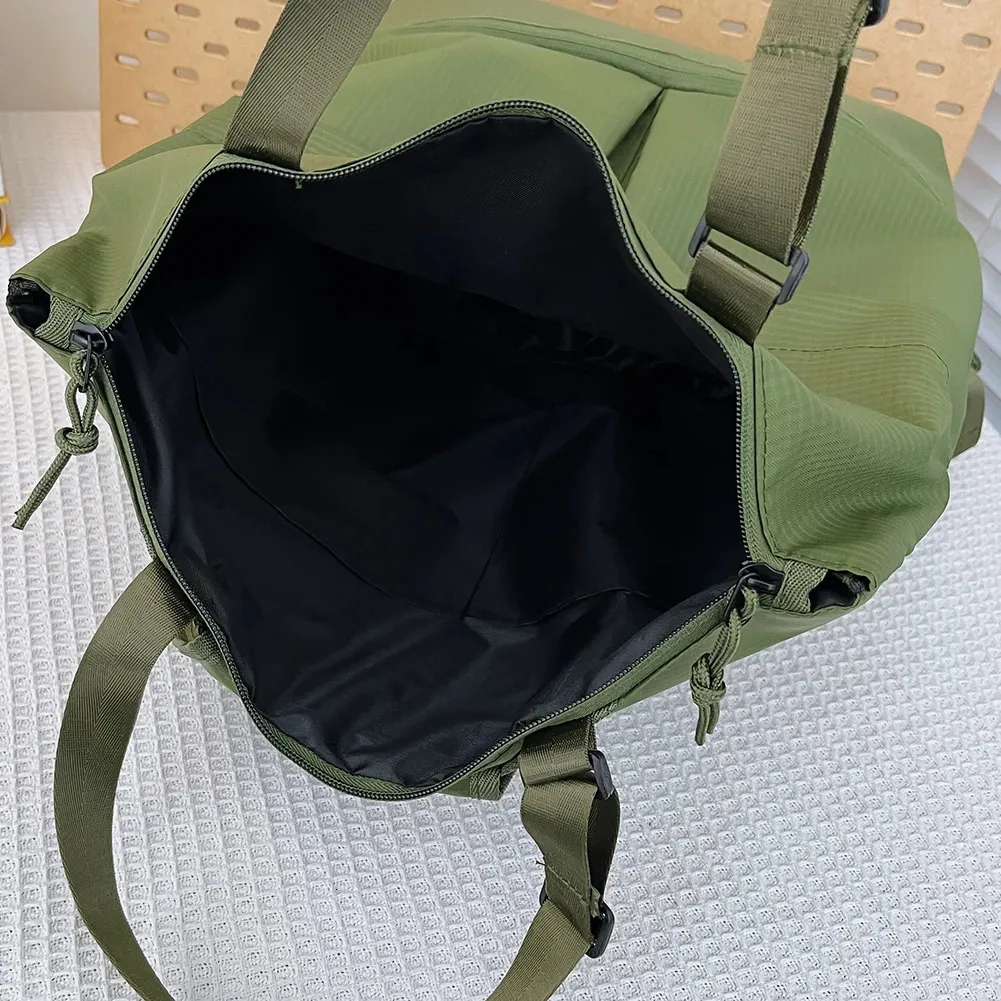 Unisex Trekking Backpack Large Capacity Travel Daypack For College_voghion.com