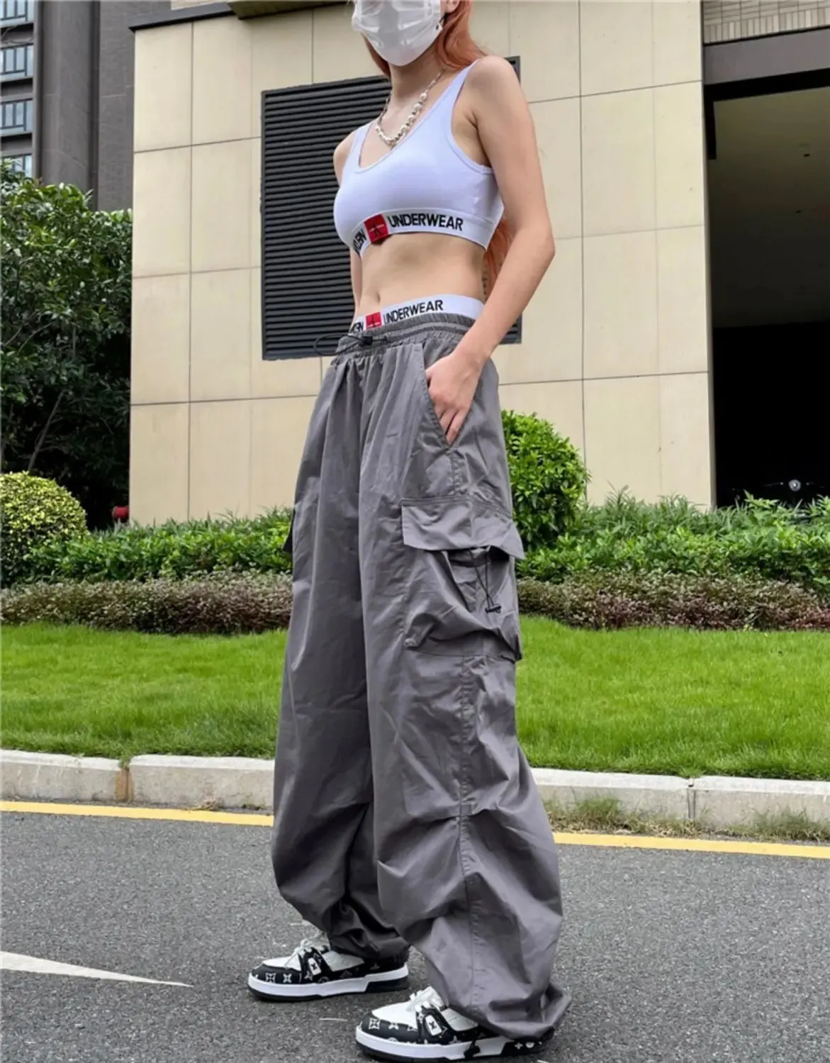 アドラーparachute cargo pants新品未使用タグ付き希少XS parachute cargo pants / パラシュートカーゴパンツ（カーゴ