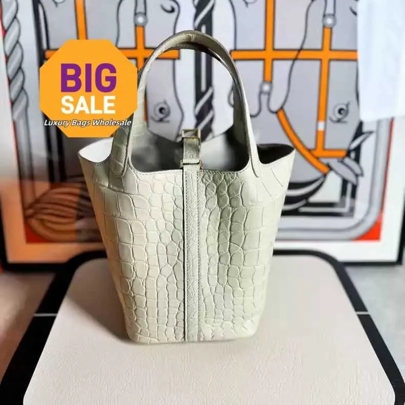 Luxury Designer Leather 31 Bags And Totes 18cm Glacier White Alligator Fog Noodle Basket With Gold Buckle For Travel U7UT From Jjisadho1 253.68 DHgate.Com