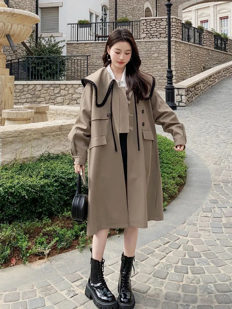 Elegant Women's Trench Coat with Fur Collar Autumn Style, Shop Now!  Premium Quality, Best Seller