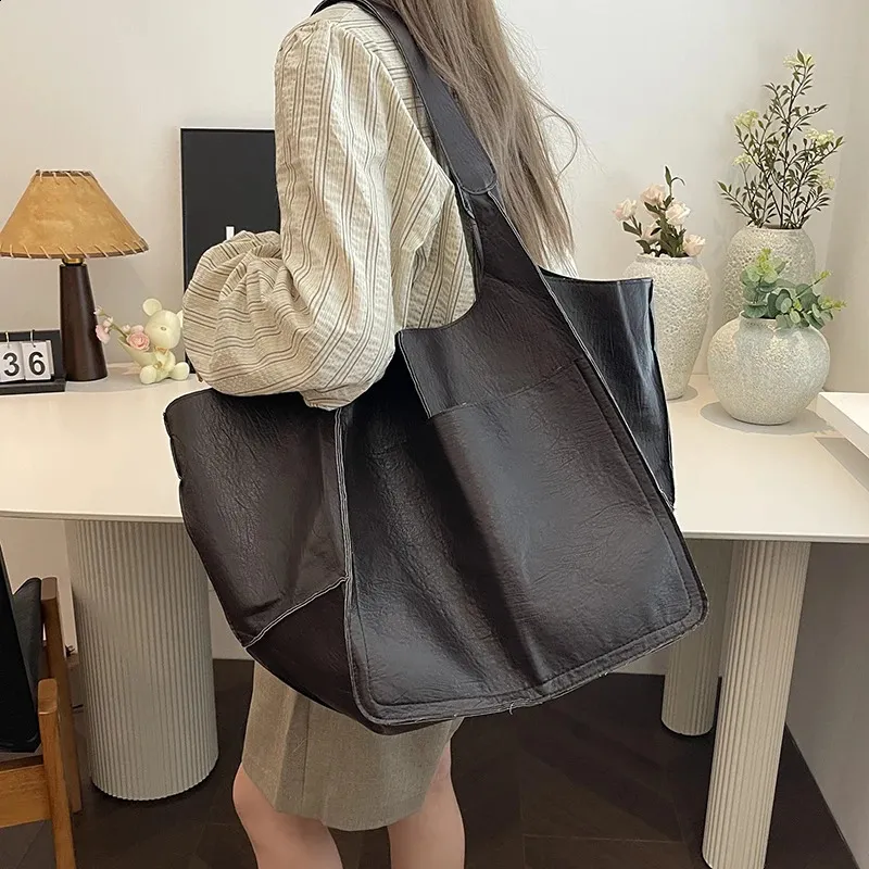 Large Tote Bags For Women: Oversized PU Leather Bucket Shoulder