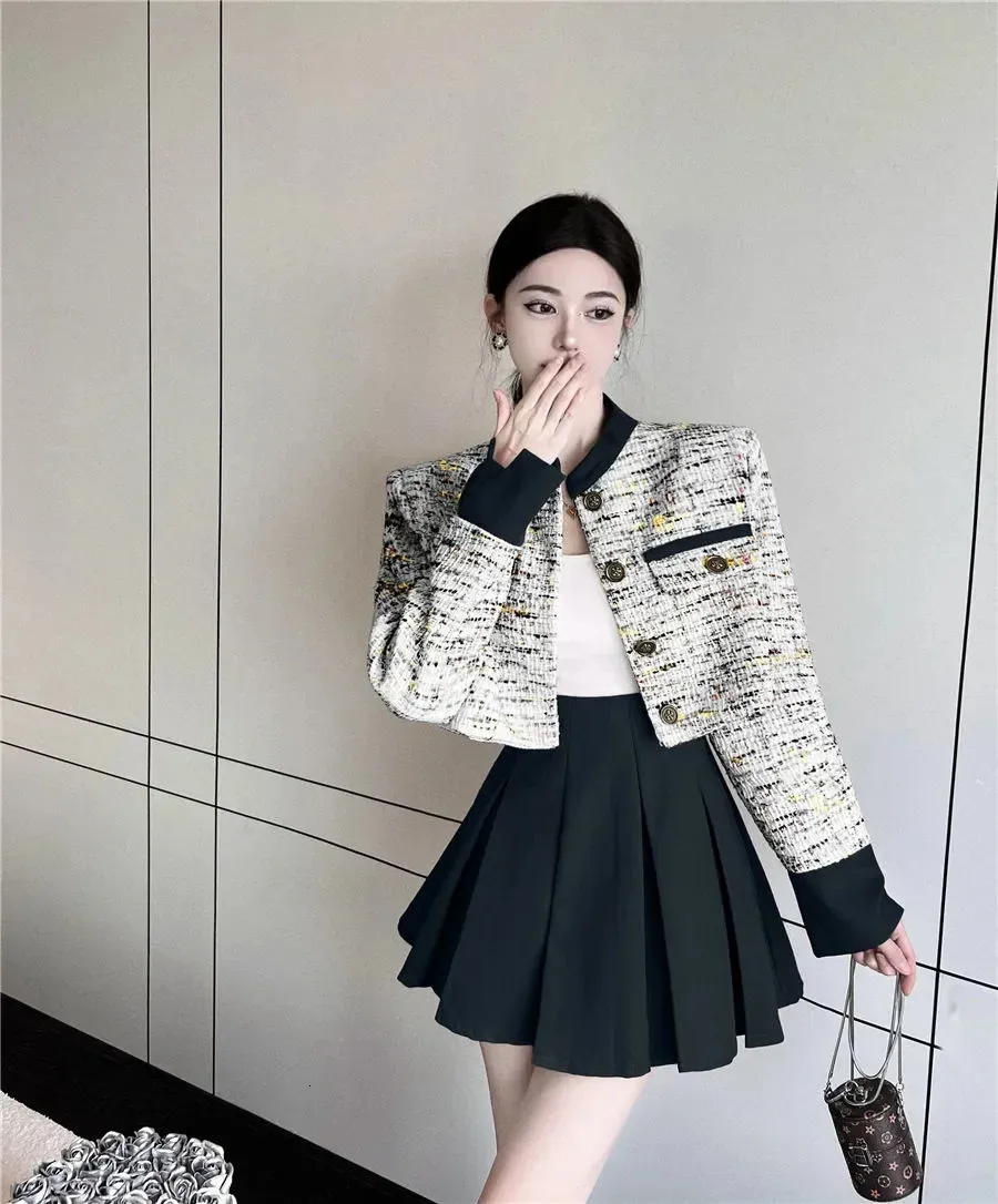 Daisy Tweed Collar Peplum Jacket H-line Skirt Set (2色) Daisy Tweed Collar Peplum Jacket H-line Skirt Set (2色)