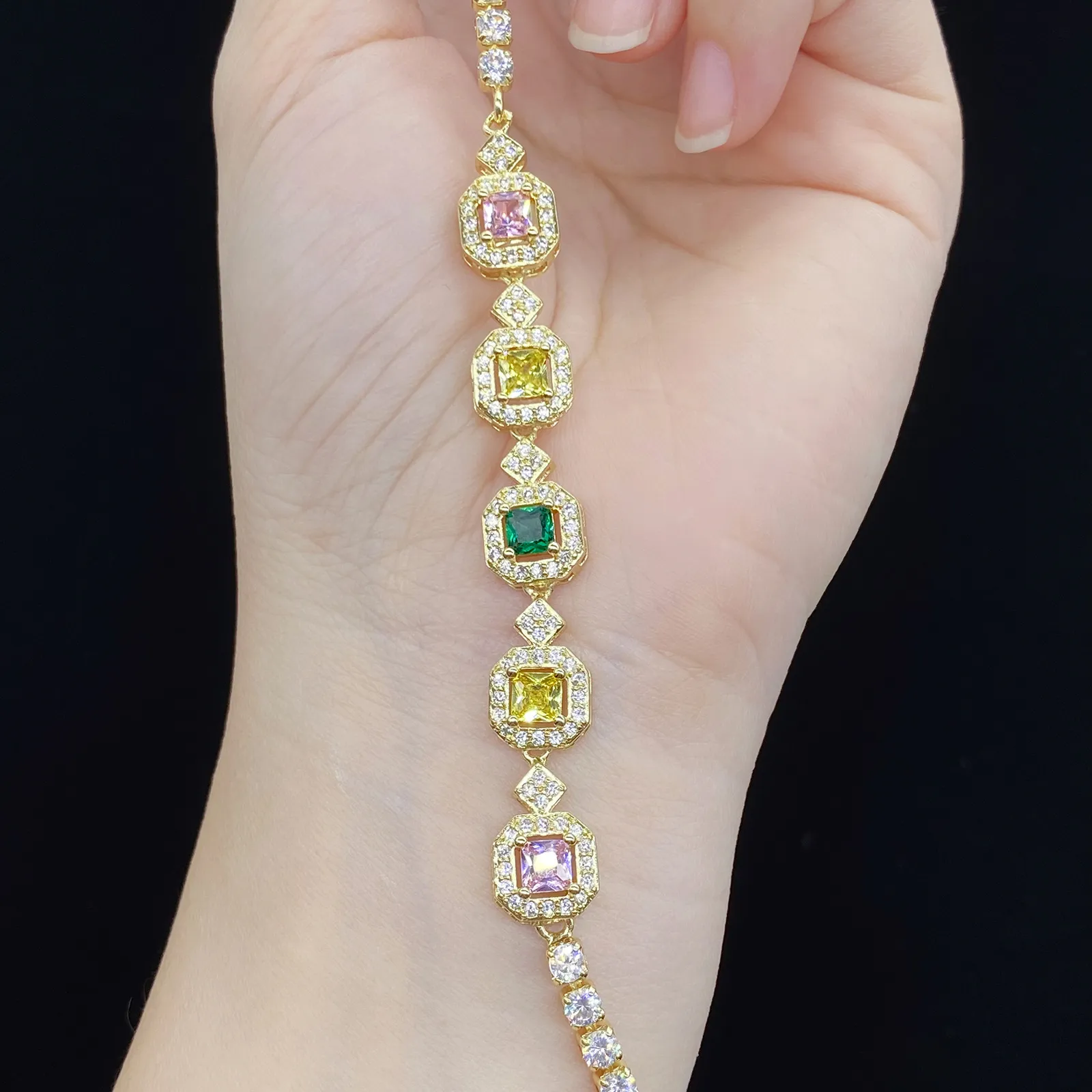 Glitter Luxury Tennis Bracelet 【GOLD】 $_57.PNG?set_id=880000500F