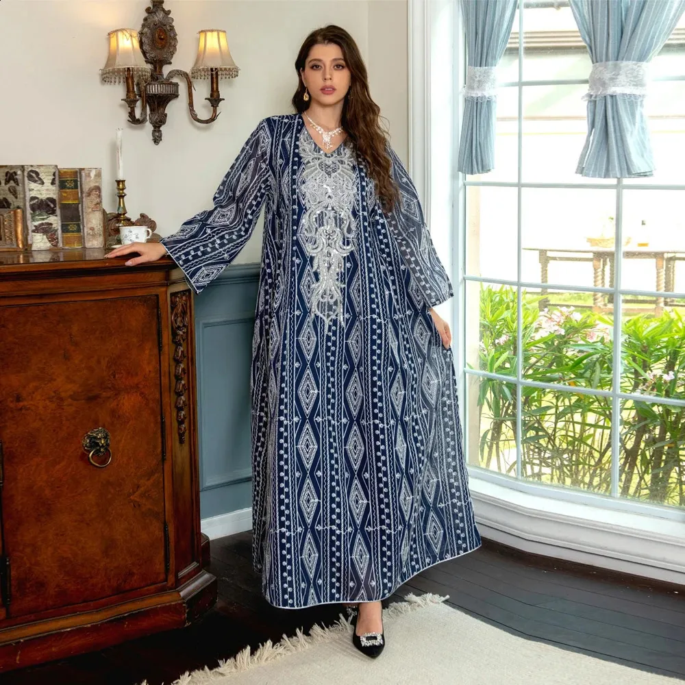 Party Evening Dress for Women Middle Age Vintage Ethnic Sequin Gold Thread Embroidery Abaya from Dhgate Ethnic Clothing - price 114.43 Party Evening Dress for Women Middle Age Vintage Ethnic Sequin Gold Thread Embroidery Abaya from Dhgate Ethnic Clothing - price 114.43