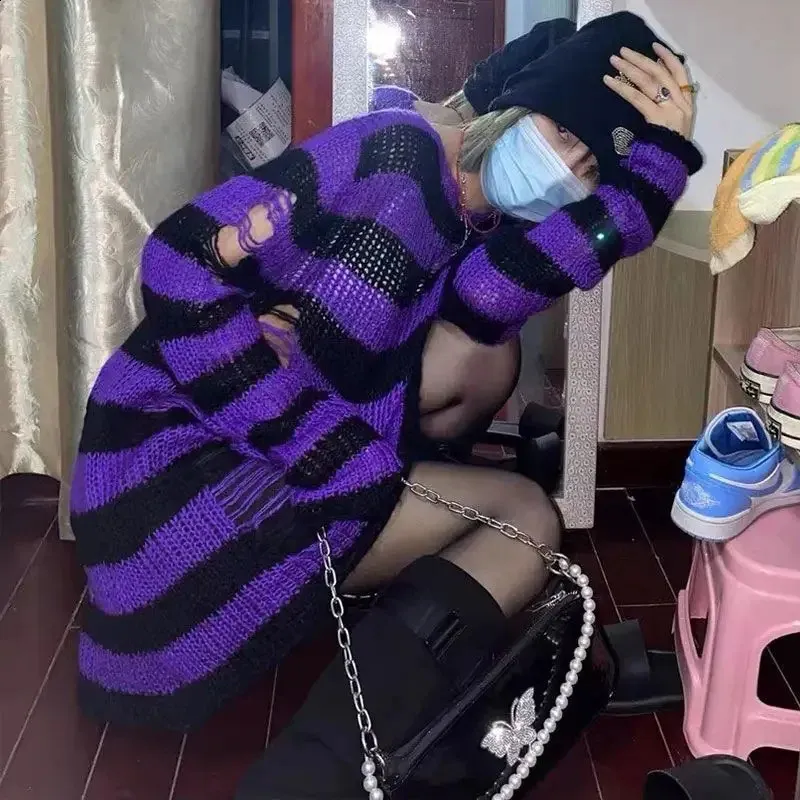 Oversized Grey Striped Knitted Sweater: Y2K Emo Punk Streetwear