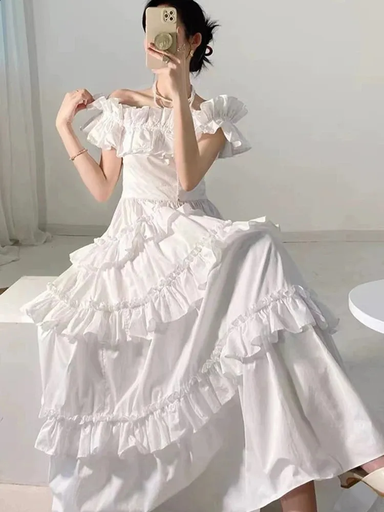 Elegant Yellow One Shoulder Ruffled Dress with Big Pendulum Cake Skirt