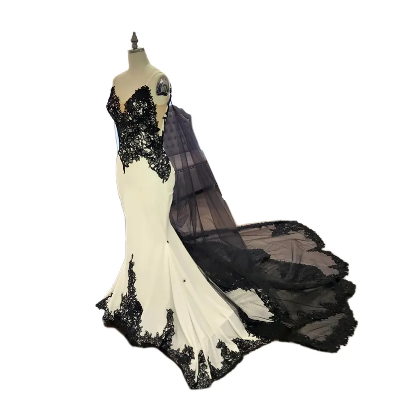 Vintage Gothic Mermaid wedding attendee dress with Long Veil