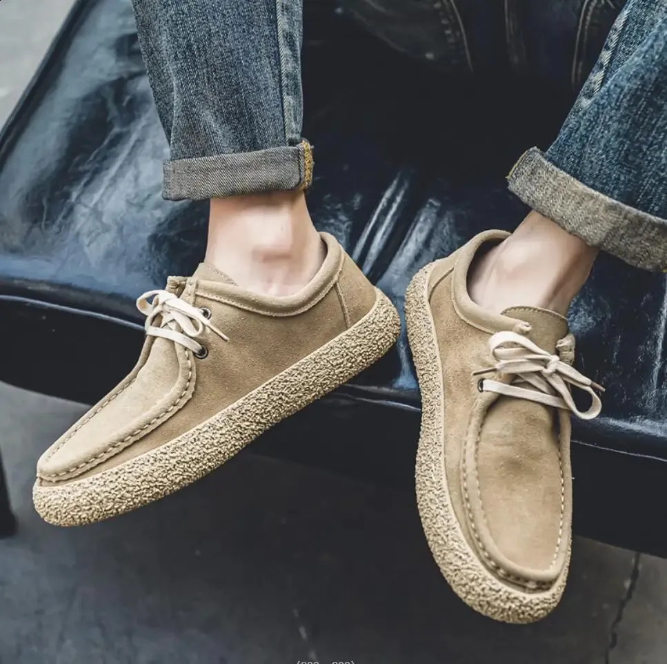 靴 Deuxieme Classe CAMINANDO SUEDE LOAFER35 Eco-designed khaki suede loafer - Loafers Men | ERAM