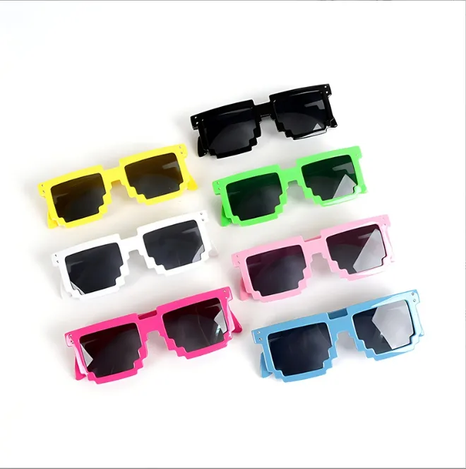 2 6 years fashion Sun Glasses Hot Sale Sunglasses Novelty Mosaic Funny Goggles Boys Girls Pixel Eyewear