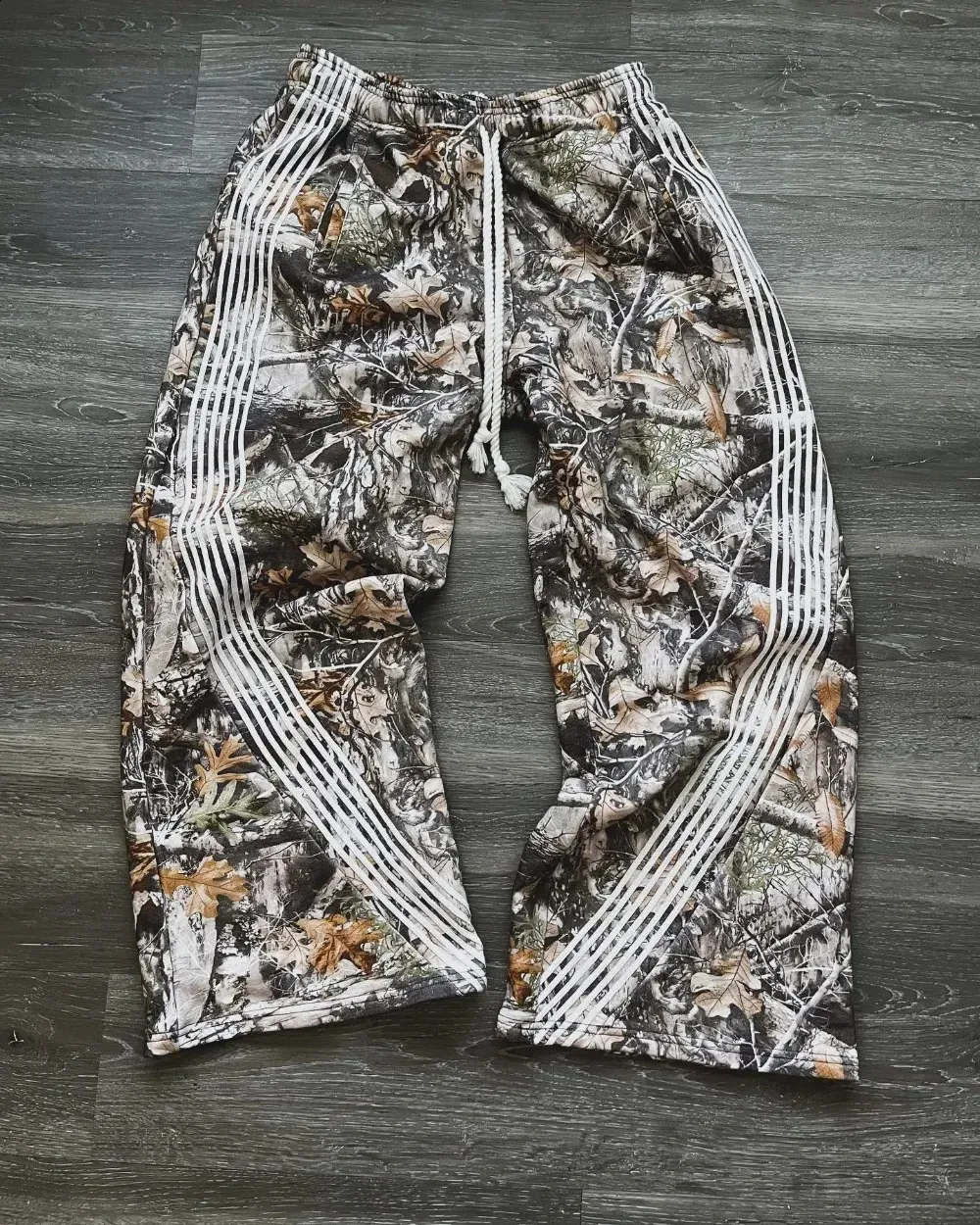 Pantalon de survêtement unicolore à cordon taille haute à doublure Pantalon de survêtement unicolore à cordon taille haute à doublure