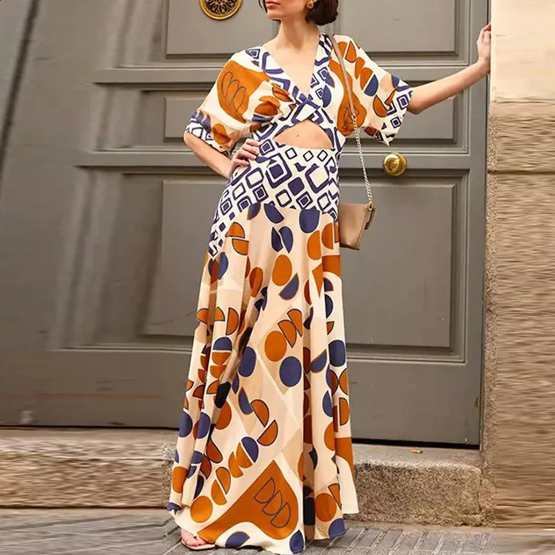 chiffon elegant print dress Elegant Pleated Chiffon Dress with Artistic Print – Alizeal
