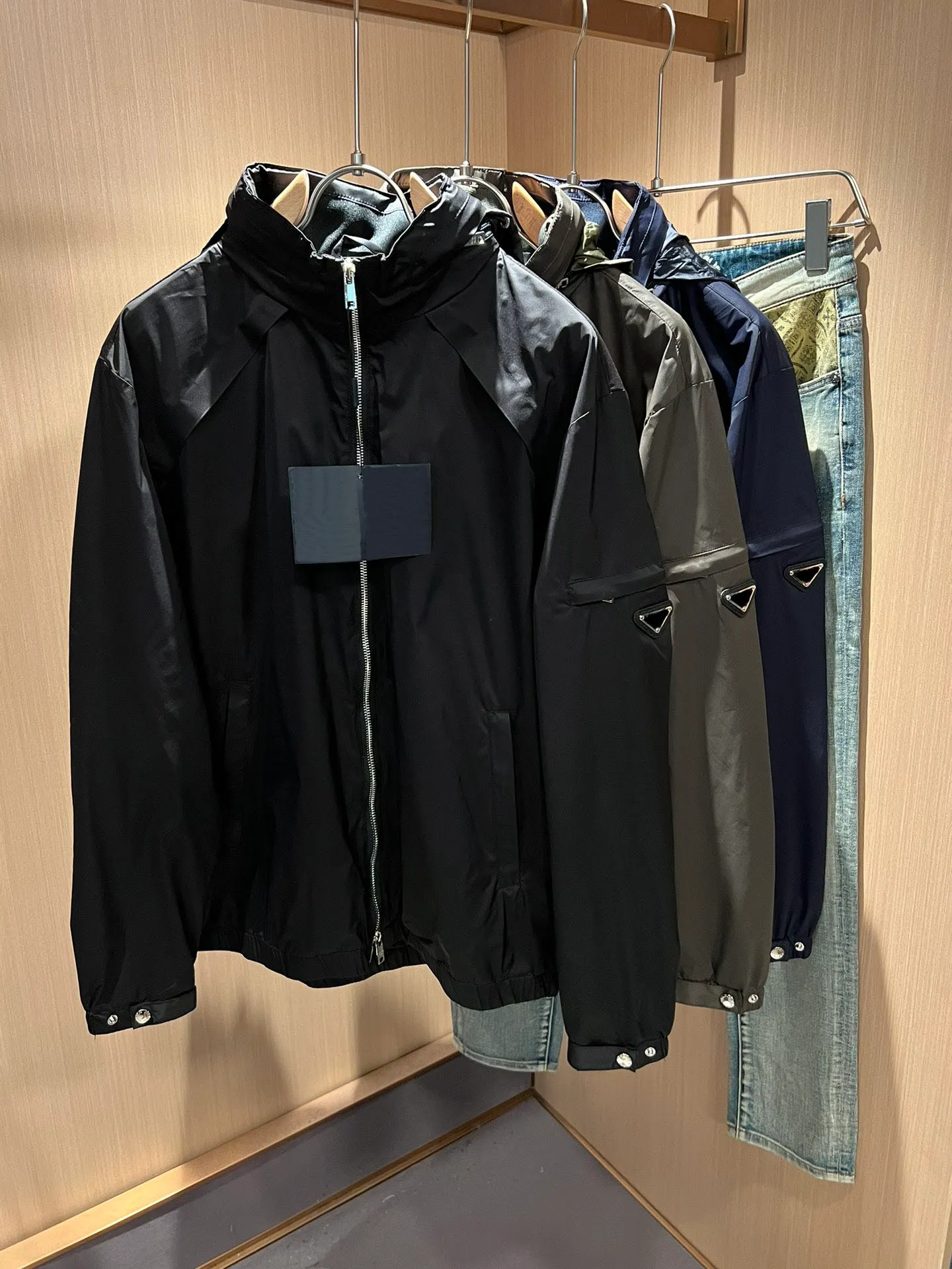 High-End Men�s Windproof windcheater jacket for men by a Top 