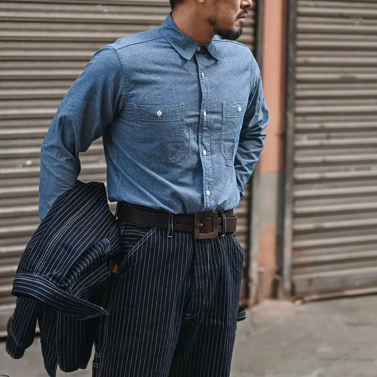 Camisa De Trabajo De Chambray Para Hombres: Manga Larga, Bolsillo Azul De  Botón, Ajuste Casual De 41,46 € | DHgate, image size:1200x1200