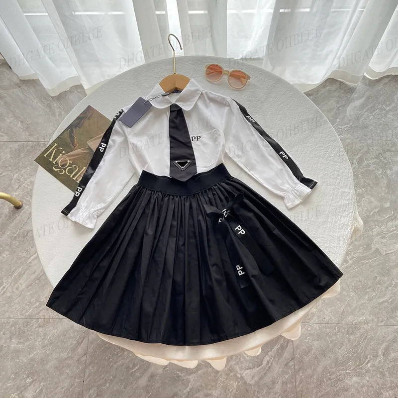 Formal Dress Set for Boys 4T with Single-Breasted Shirt, Tie, and Oxford  Fabric Coat, Winter Holiday Wear from Dhgate Clothing Sets - price 52.49