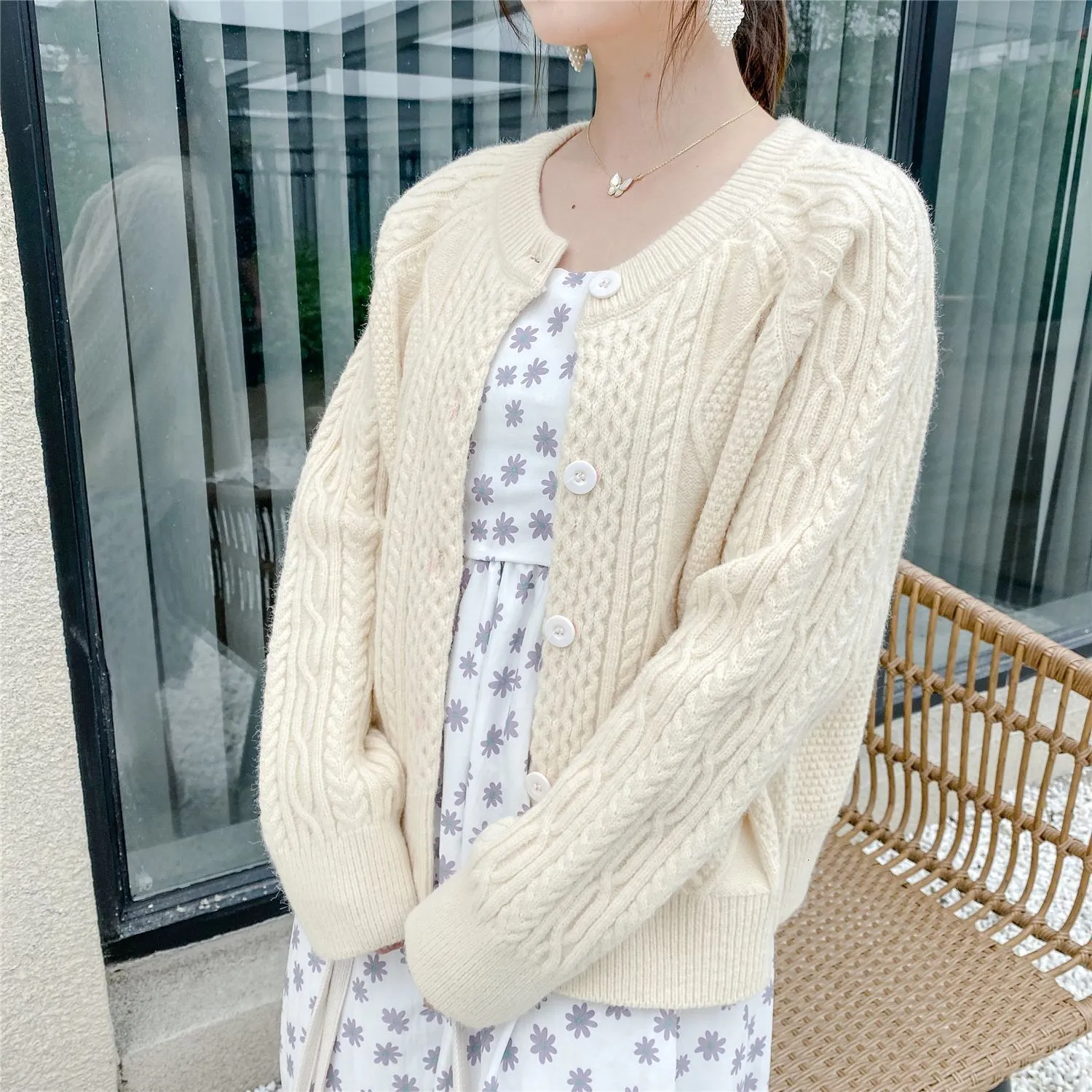 Oversized Knit Cardigan: Stylish Womens Long Cardigan Sweaters
