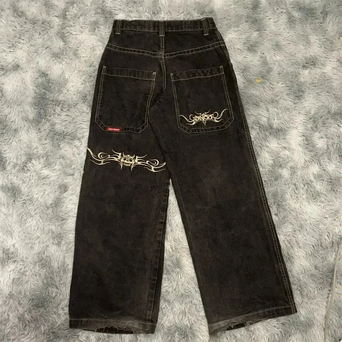 DHgate.com:Embroidered Baggy Jeans: Y2K Fashion, Hip Hop