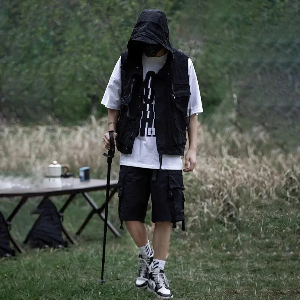 240810 Mens Y2K Tactical Hooded Vest Lightweight From