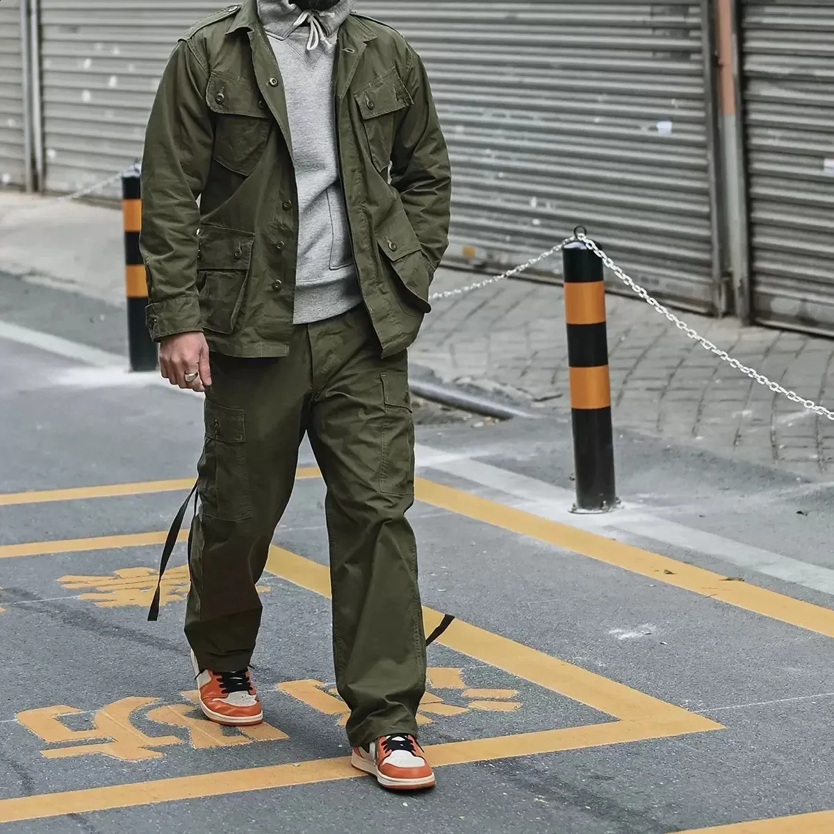 Military Style Cargo Trousers: Vintage Inspired, Plus Size Cargo