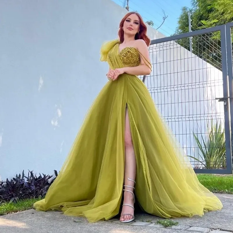 kendall jenner green calvin klein dress Vintage Light Green Halter-Neck Mermaid Beaded Satin Maxi Dress with R –  DSProm main image 1
